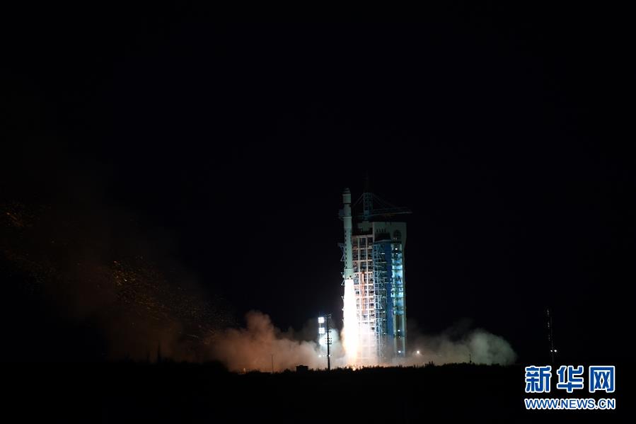 我國成功發射試驗六號衛星 搭載發射4顆微納衛星